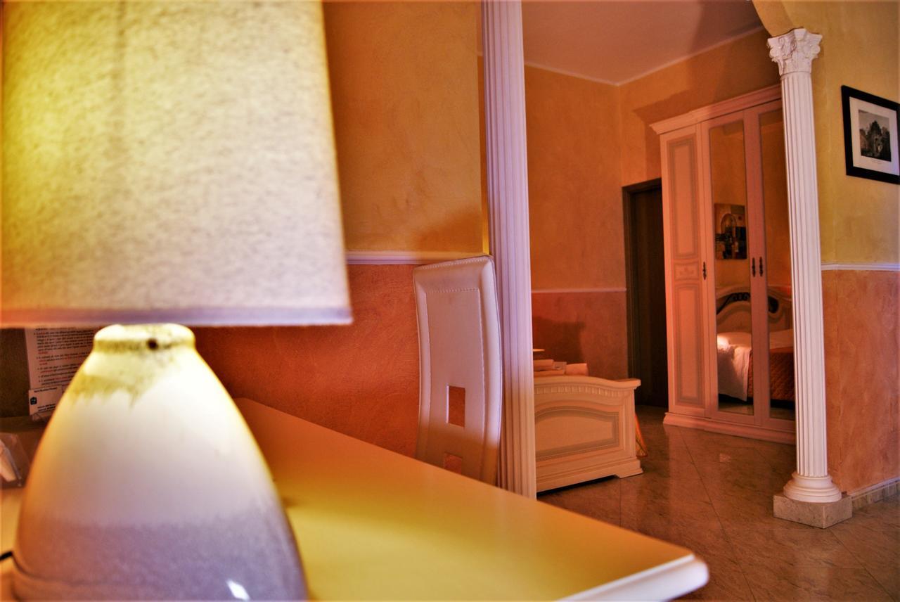Oleaster - Rooms & Apartments 볼로네타 외부 사진
