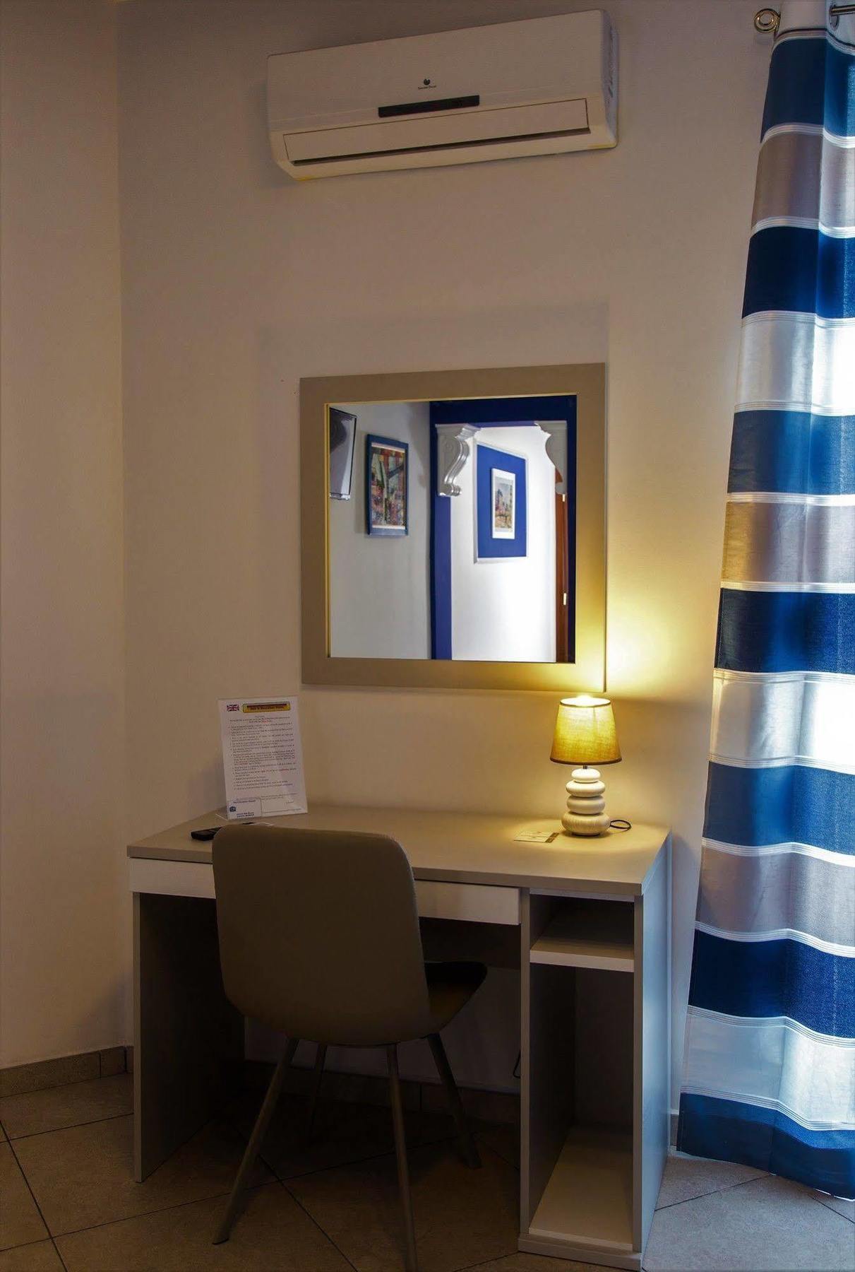 Oleaster - Rooms & Apartments 볼로네타 외부 사진
